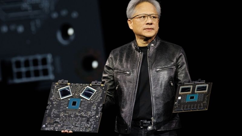 Nvidia выпустит 450 тыс. ИИ-ускорителей Blackwell до конца года и заработает на них $10 млрд